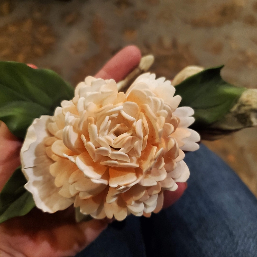 WANTED Boehm Peony in pink